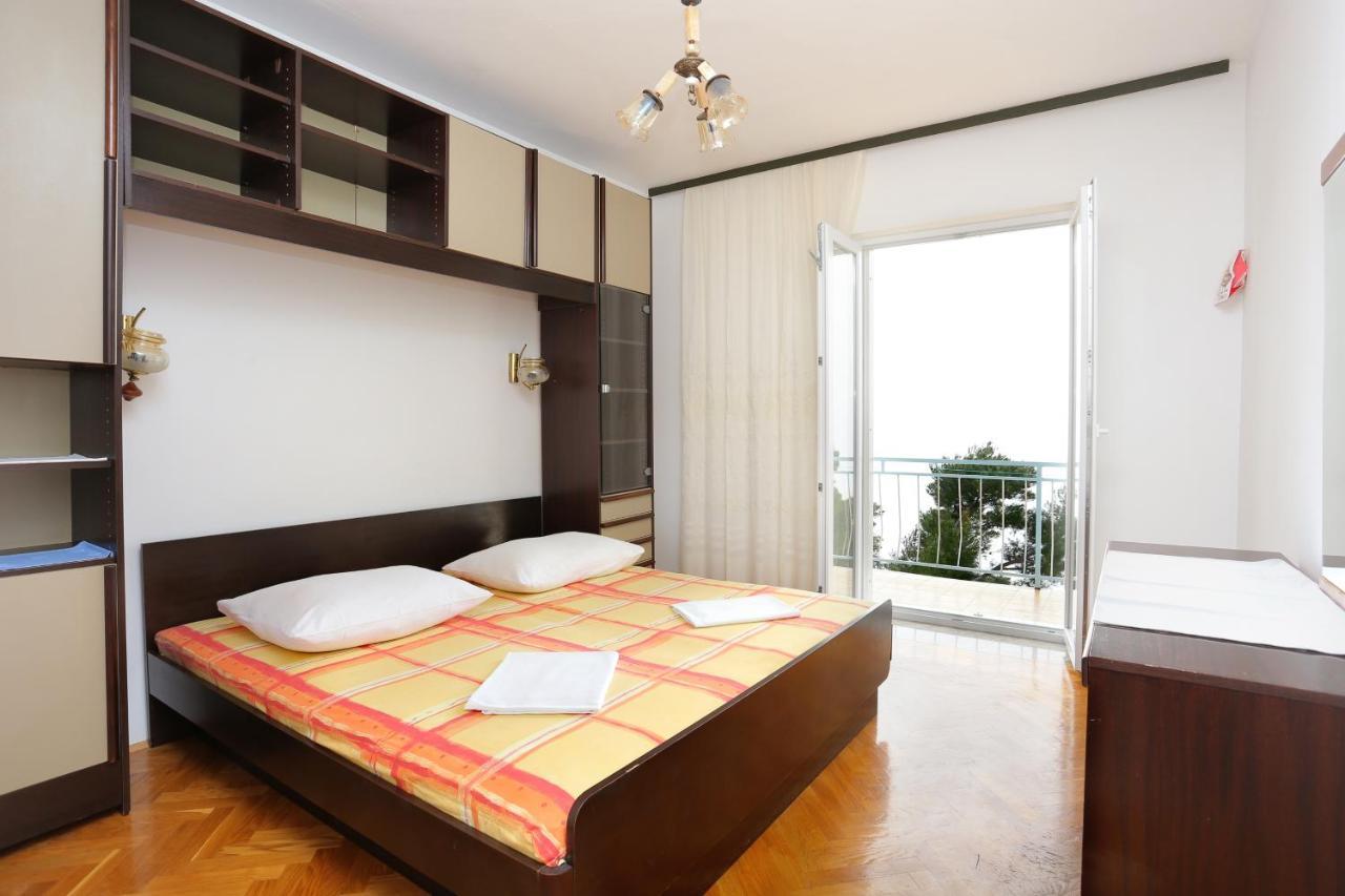 Rooms With A Parking Space Brela, Makarska - 17281 المظهر الخارجي الصورة