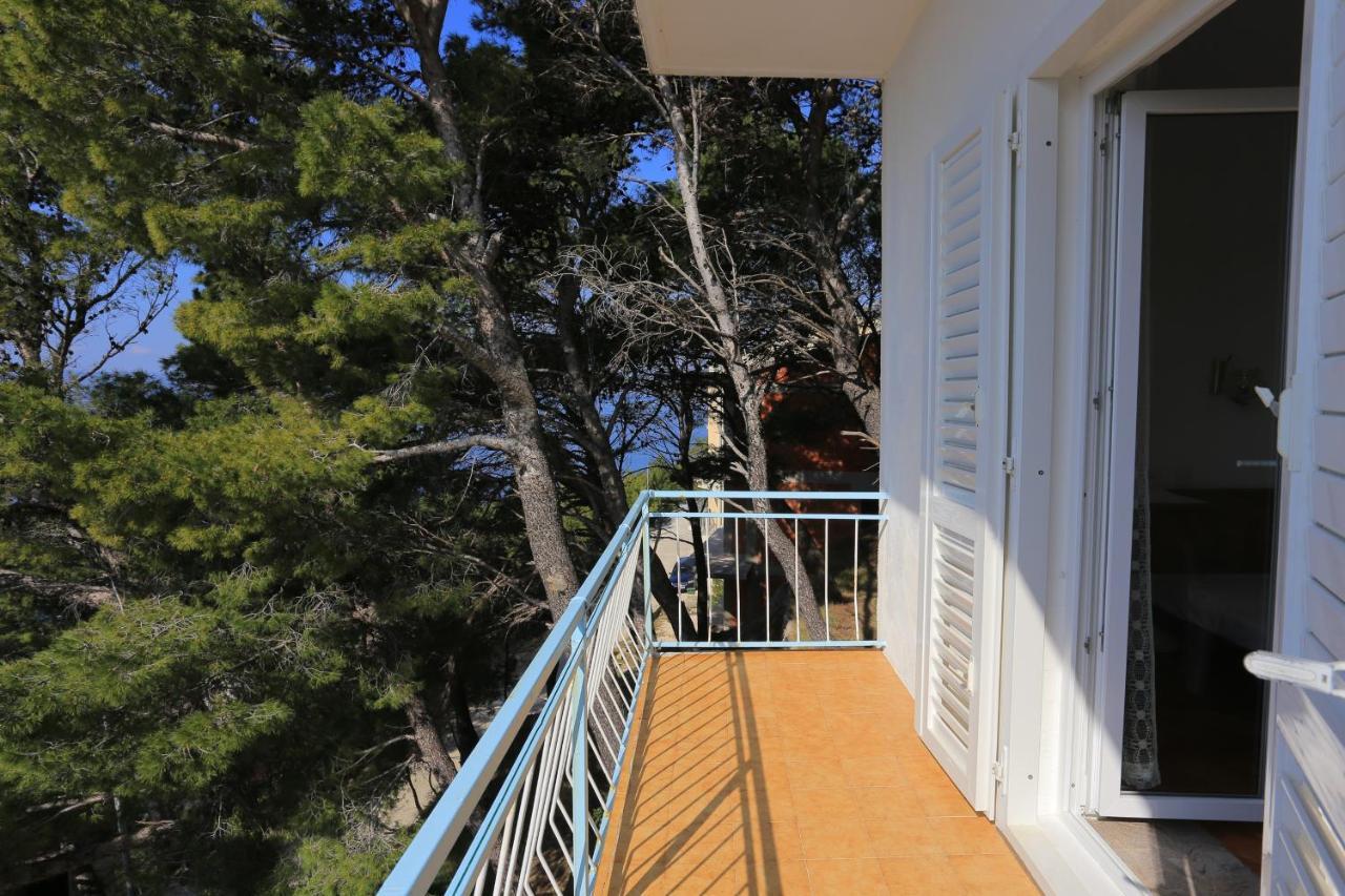 Rooms With A Parking Space Brela, Makarska - 17281 المظهر الخارجي الصورة